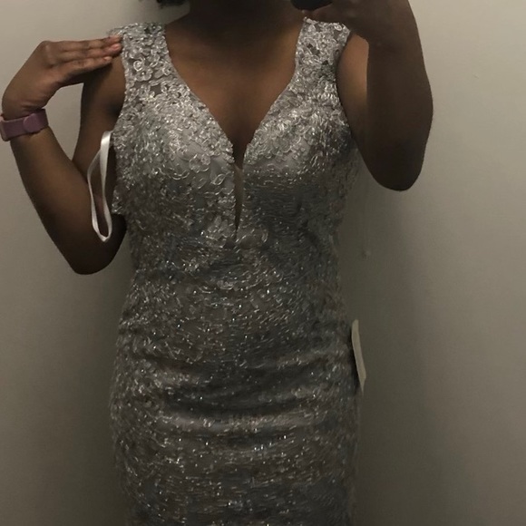 Prom Dress - Picture 2 of 4